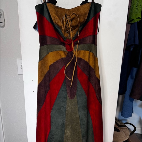 Dolce & Gabbana butterfly dress and coat set - Picture 5 of 10